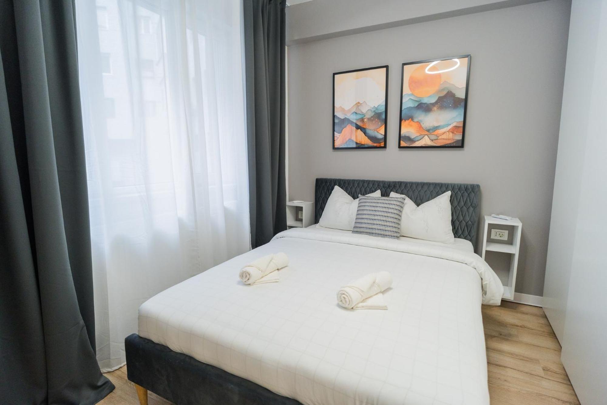 Elegant Gem Victoriei Avenue Lägenhet Bukarest Exteriör bild