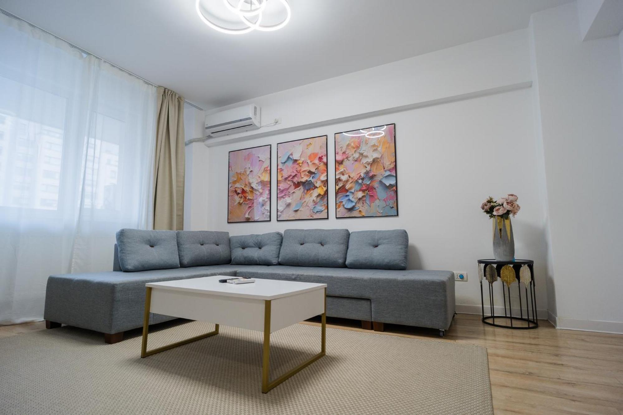 Elegant Gem Victoriei Avenue Lägenhet Bukarest Exteriör bild